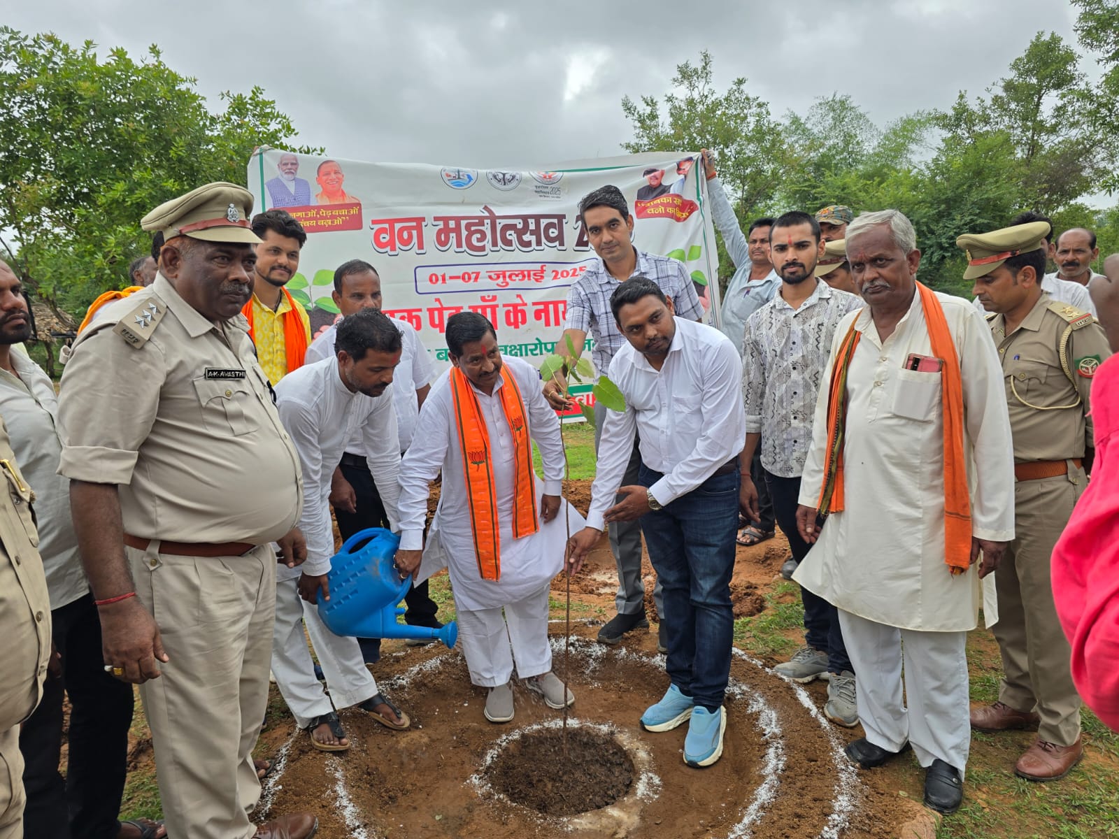 वन महोत्सव 2025 के अवसर पर 20 हेक्टेयर मे वृक्षारोपण किया गया