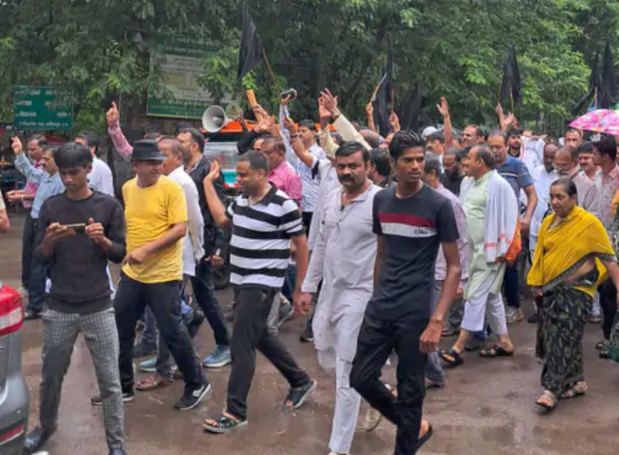 जैन साधु-संतों पर अभद्र टिप्पणी का विरोध: